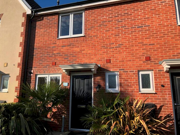 2 Bedroom Property To Rent In Addington Road, Irthlingborough, Wellingborough, NN9