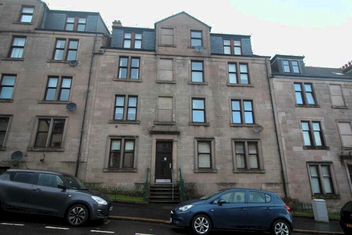2 Bedroom Flat To Rent In Kelly Street Greenock, PA16