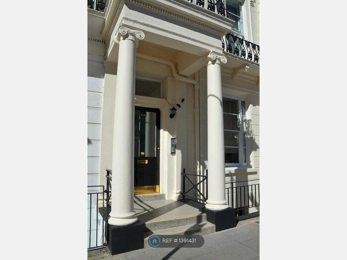 2 Bedroom Flat To Rent In Devonshire Terrace, London, W2