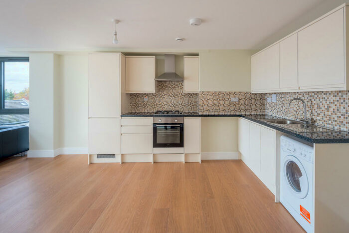 1 Bedroom Apartment To Rent In Cameron Road, Ilford, IG3