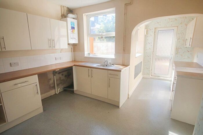 2 Bedroom Terraced House For Sale In Belmont Street, Lincoln, Lincolnshire, LN2