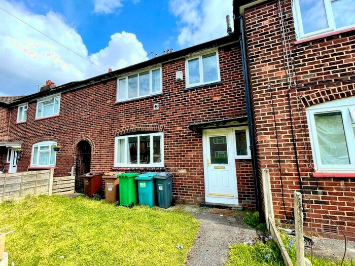 3 Bedroom House To Rent In Woodlake Avenue, Chorlton, M21