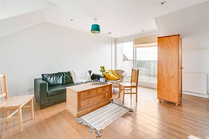 3 Bedroom Terraced House To Rent In North Villas, Camden, NW1