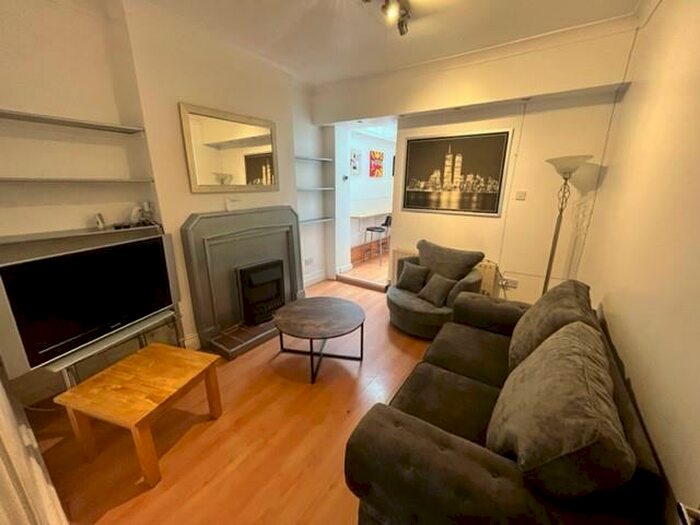 4 Bedroom Terraced House To Rent In Harborne Park Road, Harborne, Birmingham, B17