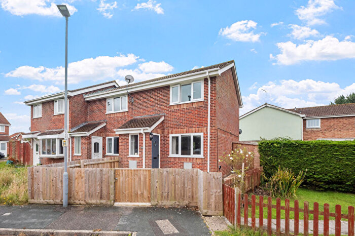 2 Bedroom End Of Terrace House For Sale In The Doves, Weymouth, DT3