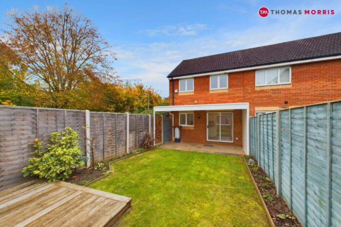 3 Bedroom End Of Terrace House To Rent In Fennel Drive, Biggleswade, Bedfordshire, SG18