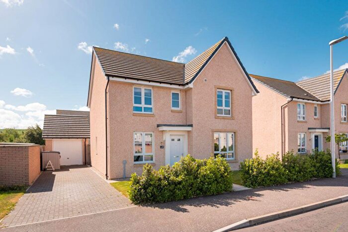 4 Bedroom Detached House For Sale In Pithead Heights, Prestonpans, EH32