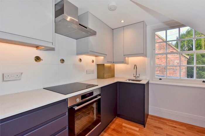 1 Bedroom Apartment To Rent In Cressex Road, High Wycombe, Buckinghamshire, HP12