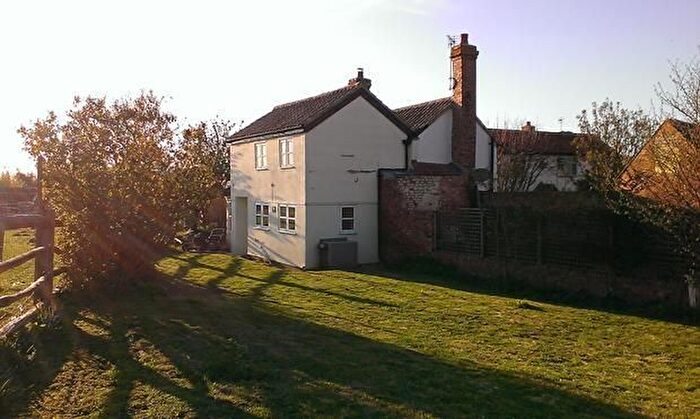 3 Bedroom Cottage To Rent In Chapel Yard, High Street, Catworth, Huntingdon, PE28