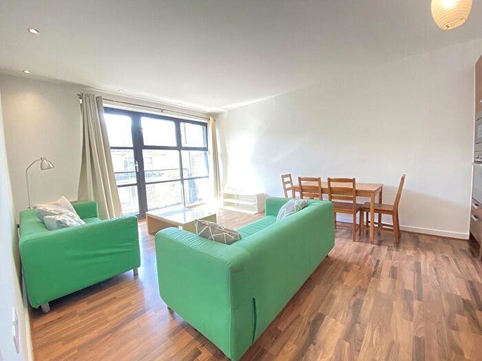 2 Bedroom Apartment To Rent In Carmine Wharf Copenhagne Place, E14