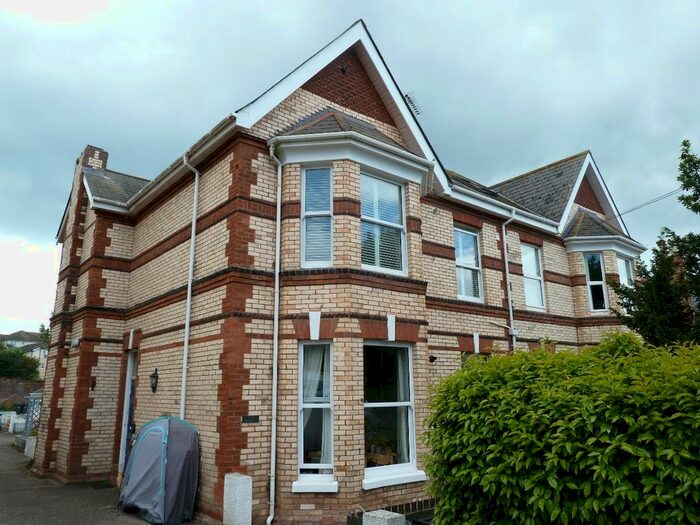 2 Bedroom Flat To Rent In Hartley Road, Exmouth, EX8