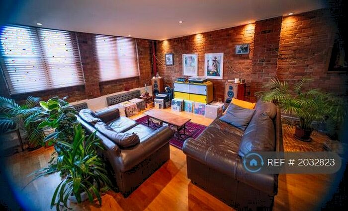 2 Bedroom Flat To Rent In Union Central Building, London, E2