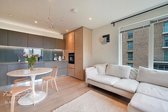 2 Bedroom Apartment For Sale In Pegler Square, London, SE3