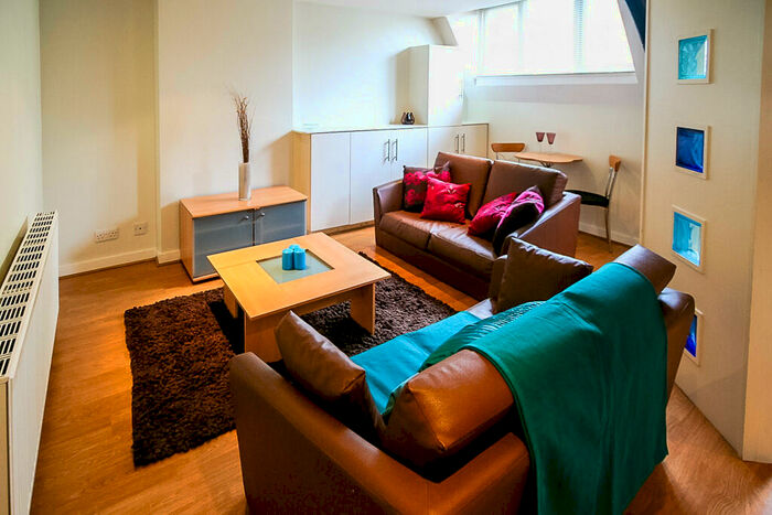 1 Bedroom House To Rent In Cliff Road - Design House, Leeds, LS6