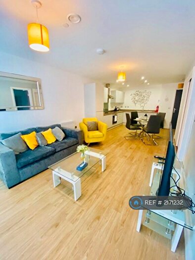 1 Bedroom Flat To Rent In Angel Court, Manchester, M4