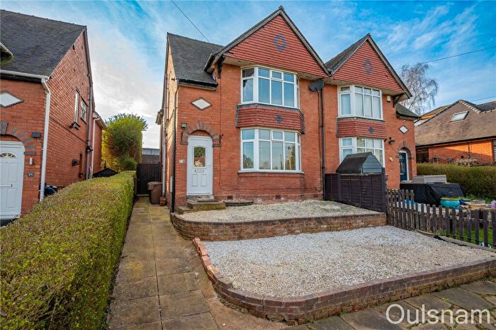 3 Bedroom Semi-Detached House For Sale In Fairfield Road, Bournheath, Bromsgrove, Worcestershire, B61