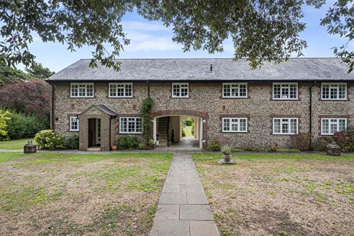 3 Bedroom Apartment For Sale In Hamsey Lane, Seaford, BN25