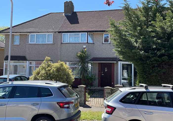 3 Bedroom Terraced House For Sale In Hillcroft Crescent, Ruislip, Middlesex, HA4