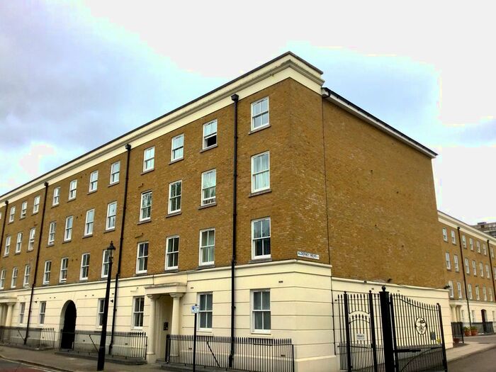 2 Bedroom Flat To Rent In Falmounth Road, Borough, SE1