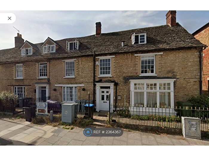 1 Bedroom Flat To Rent In Witney, Witney, OX28
