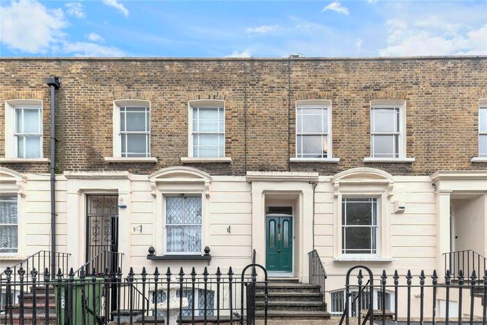 3 Bedroom Flat To Rent In Lorrimore Road, London, Elephant And Castle, SE17