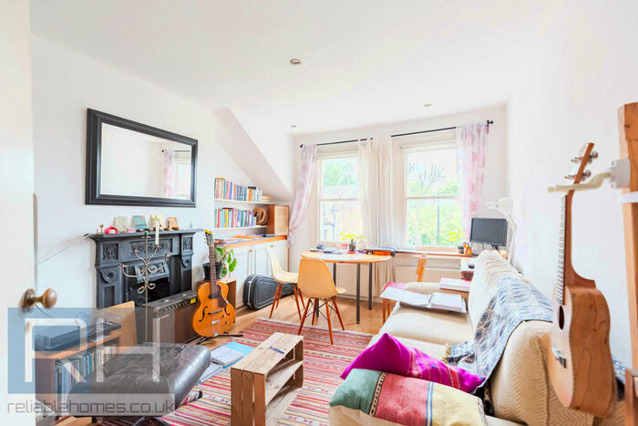 1 Bedroom Apartment To Rent In Church Lane, Crouch End, London, N8