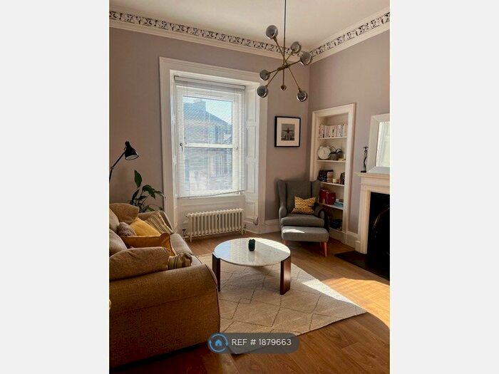 1 Bedroom Flat To Rent In Montgomery Street, Edinburgh, EH7