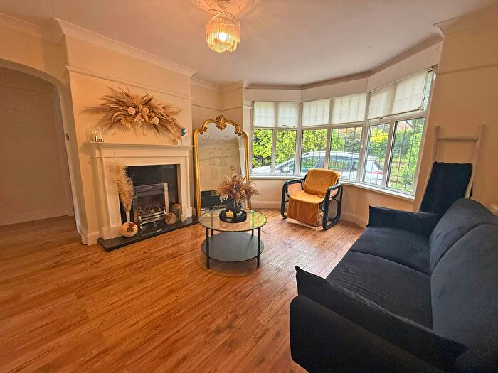 5 Bedroom Detached House For Sale In Green Lane, Scarborough, YO12
