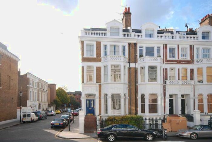 2 Bedroom Flat To Rent In Coleherne Road, Chelsea, London, SW10