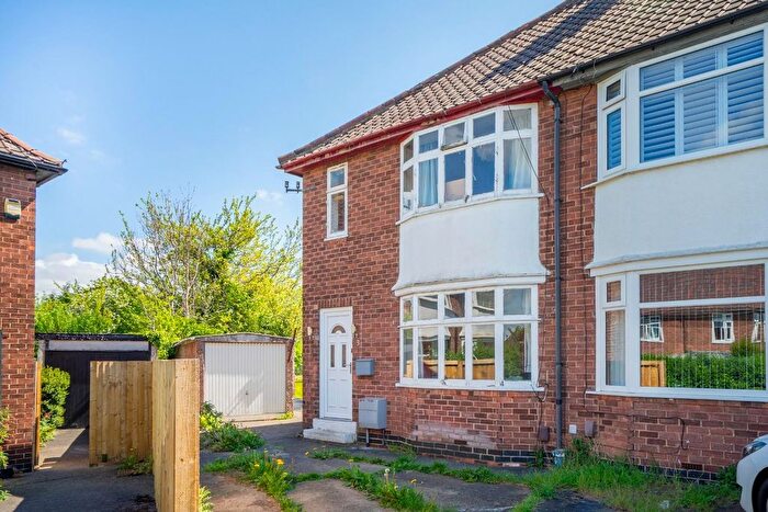3 Bedroom End Of Terrace House For Sale In Trevor Grove, York, YO24