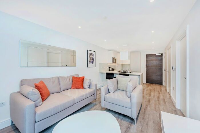 1 Bedroom Flat To Rent In Gaumont Place, Streatham Hill, SW2