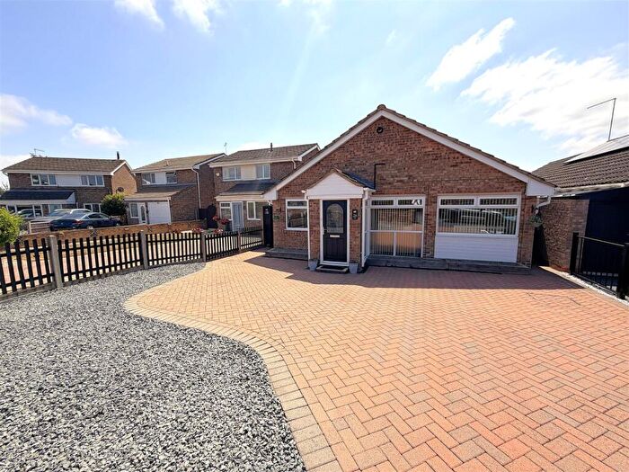 2 Bedroom Detached Bungalow For Sale In The Lawns, Corby, NN18