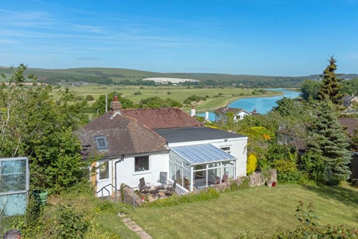 2 Bedroom Detached House For Sale In Harping Hill, Piddinghoe, BN9