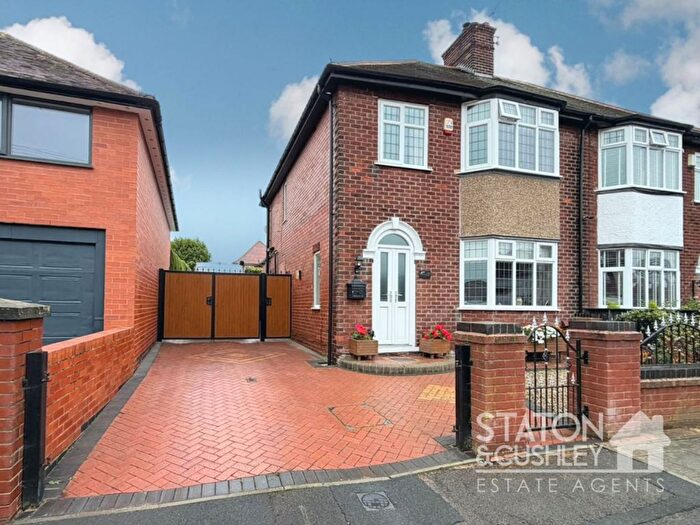 3 Bedroom Semi-Detached House For Sale In Birkland Avenue, Warsop, NG20