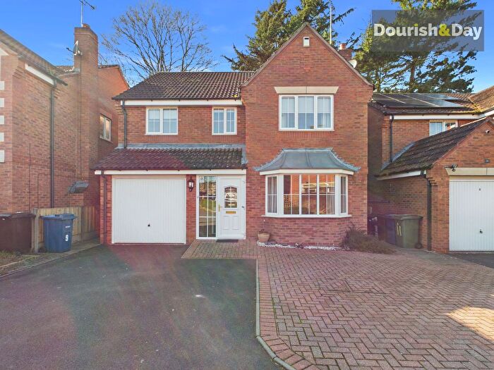 4 Bedroom Detached House For Sale In Burton House Gardens, Stafford, ST17