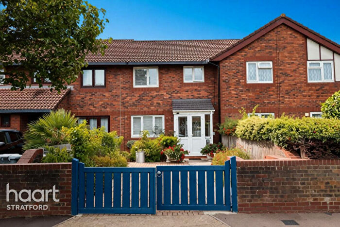 2 Bedroom Terraced House For Sale In Station Road, Forest Gate, E7