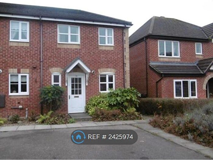 2 Bedroom End Of Terrace House To Rent In Oyster Close, Burton-On-Trent, DE14