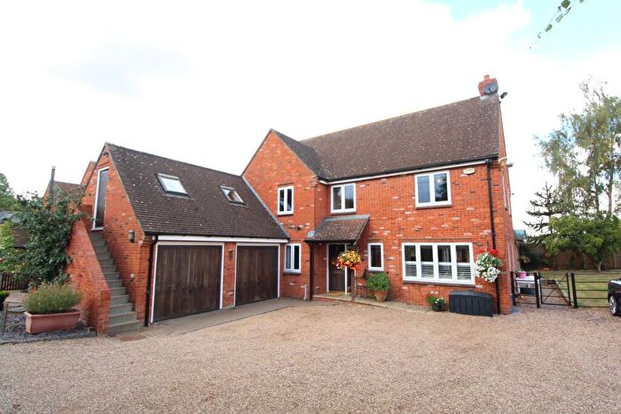 5 Bedroom Detached House For Sale In Main Street, Willey, CV23