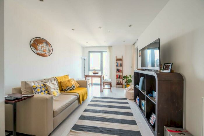 1 Bedroom Flat To Rent In Christian Street, Aldgate, London, E1