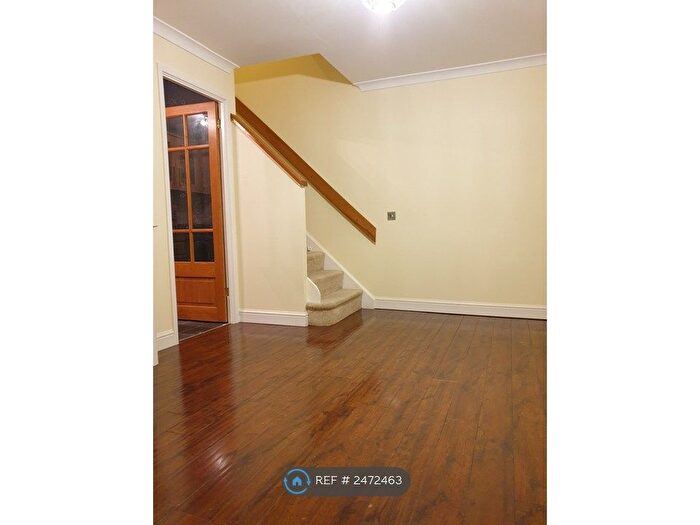 1 Bedroom Terraced House To Rent In Maplin Park, Slough, SL3