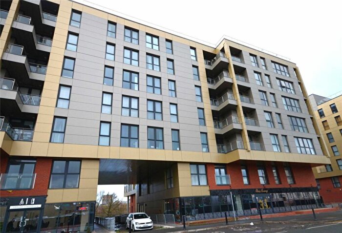1 Bedroom Apartment To Rent In Adelphi Street, Salford, Greater Manchester, M3