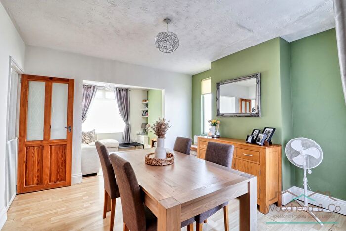 3 Bedroom End Of Terrace House For Sale In Union Street, Wellingborough, NN9