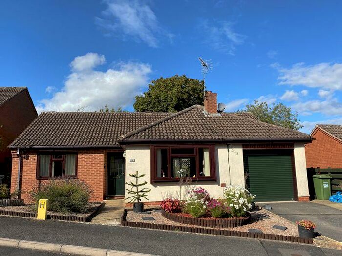 2 Bedroom Detached Bungalow To Rent In Stonehill Drive, Bromyard, HR7