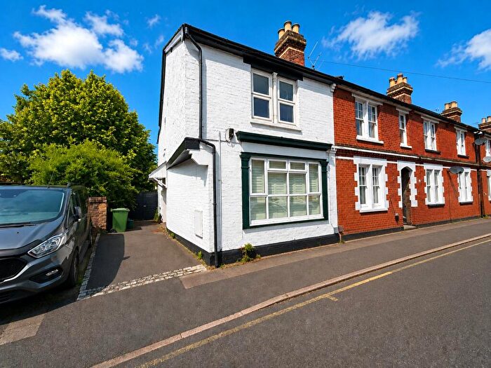 1 Bedroom Apartment To Rent In Springfield Road, Guildford, Surrey, GU1