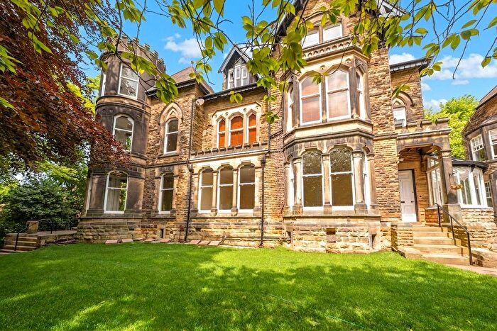 2 Bedroom Flat To Rent In Lancaster Road, Harrogate, HG2