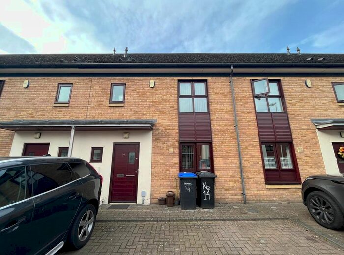 3 Bedroom Terraced House To Rent In Far End, Northampton, NN5