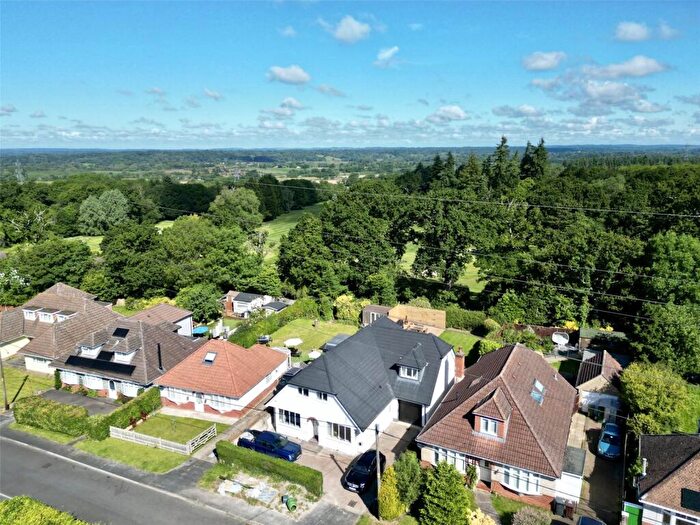 5 Bedroom Detached House For Sale In Upton Crescent, Nursling, Southampton, Hampshire, SO16