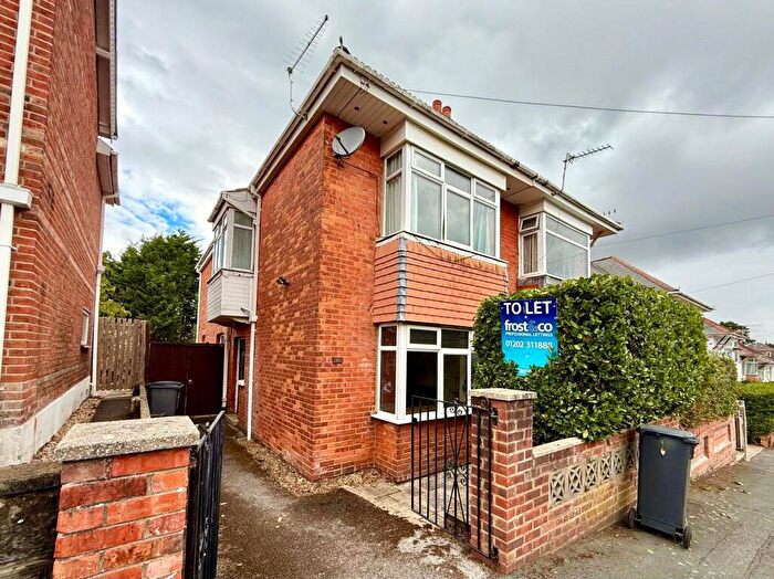 4 Bedroom Detached House To Rent In Crichel Road, Bournemouth, BH9