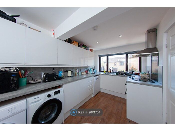 6 Bedroom Detached House To Rent In Langdon Road, Bath, BA2