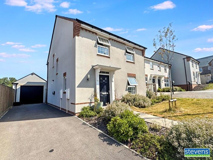 4 Bedroom Detached House For Sale In Metherall Field, Okehampton, Devon, EX20